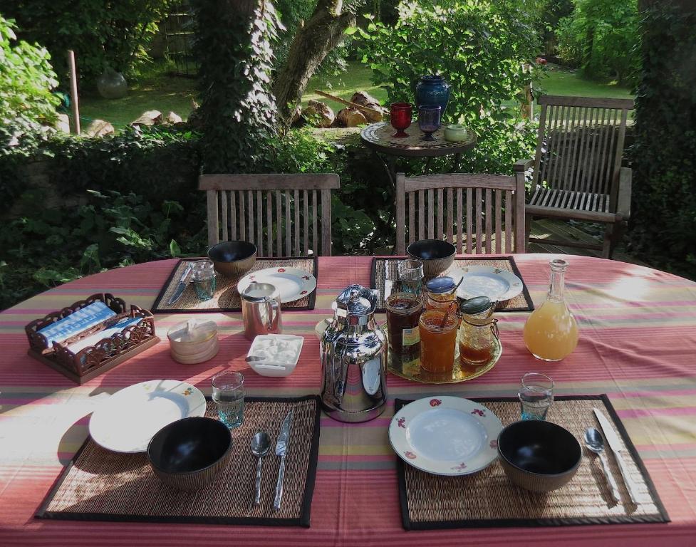 La Claverie Sainte-Radegonde-des-Noyers ภายนอก รูปภาพ