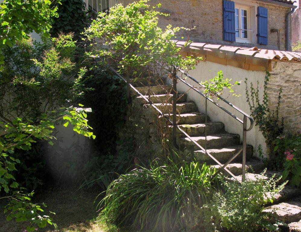 La Claverie Sainte-Radegonde-des-Noyers ภายนอก รูปภาพ
